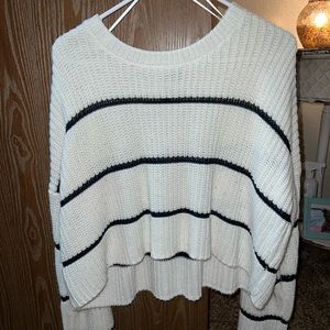 Super cute, crop top sweater. Worn once.